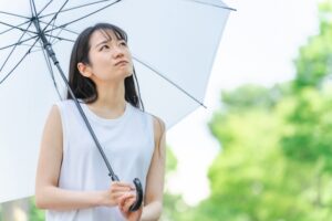 雨が続く季節「梅雨太り」って本当にあるの？