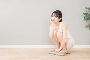 朝と夜で1.5kg違う!? 一日の中で起きる「体重の変化」の正体
