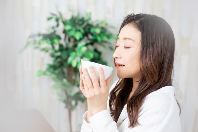 《冷房で冷えすぎ注意！“冷え太り”を防ぐボディケア》