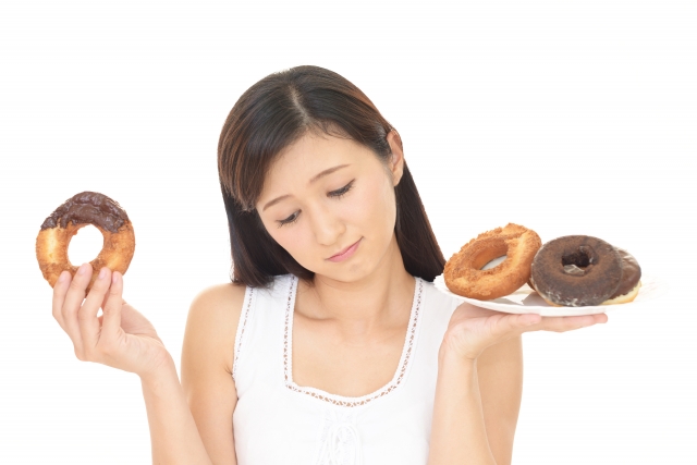 甘いものがやめられないのは意志が弱いからじゃない
