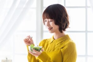 食べる順番で太りやすさは変わる？