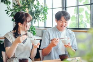 ダイエット中に食べる順番って本当に重要？