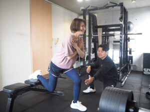 筋トレを続けているのに体が変わらない…考えられる原因とは？